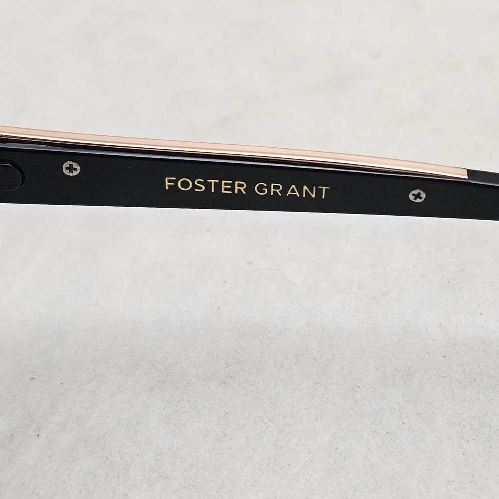 Foster Grant Lot Of 2 Womens Sunglasses Cat Eye Tortoise Glossy Black Gold Trim
